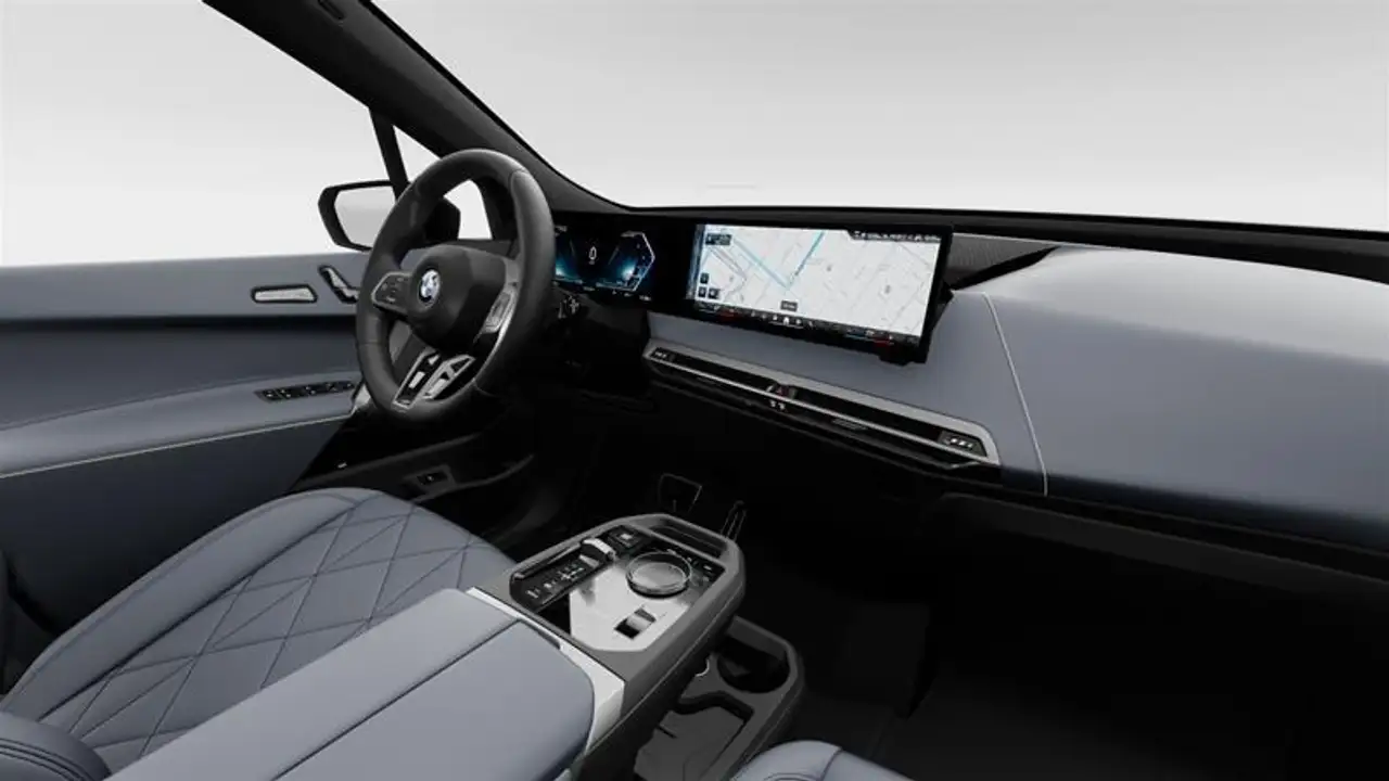BMW iX photo BMW iX