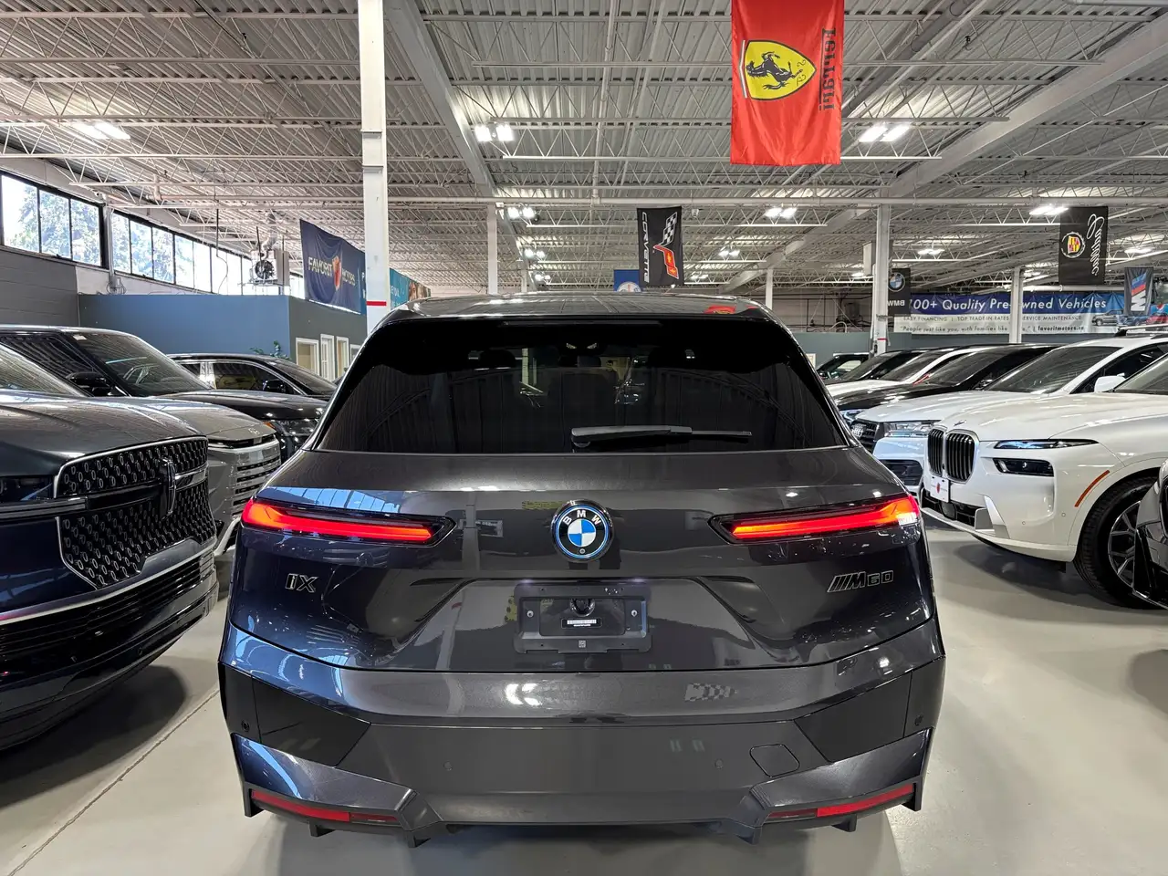 BMW iX photo BMW iX