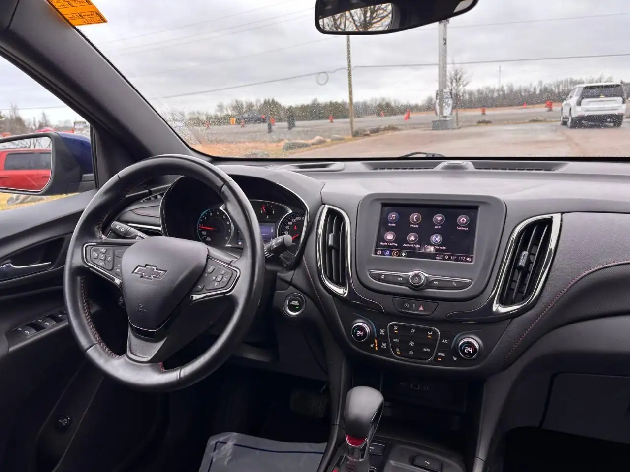 Chevrolet Equinox photo Chevrolet Equinox