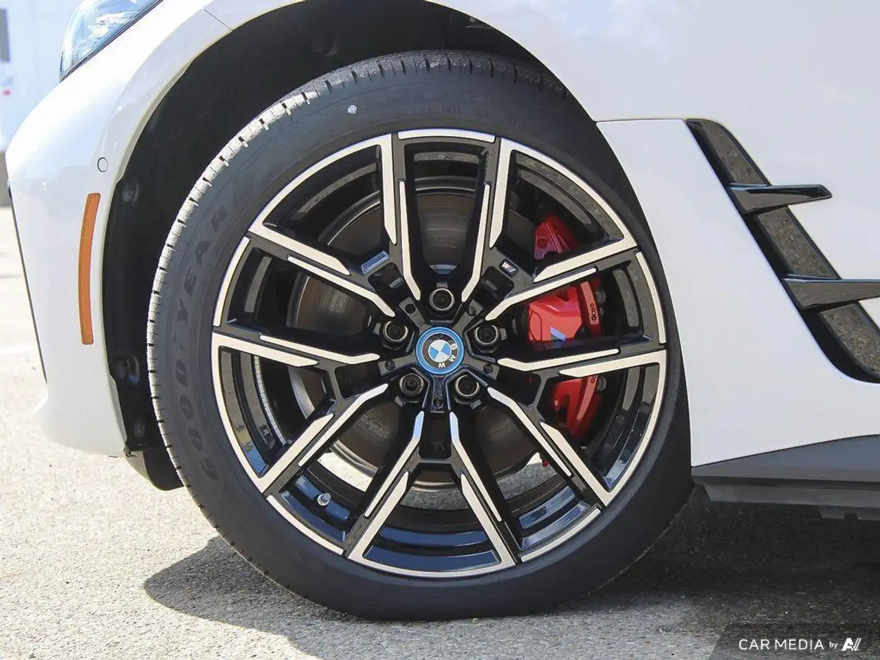 BMW i4 fotografie BMW i4
