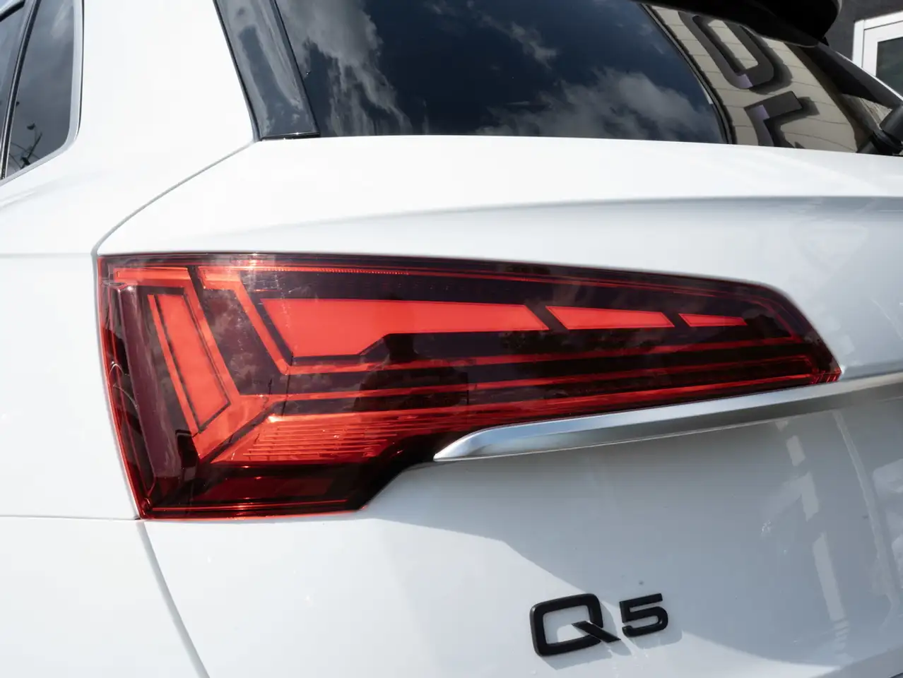 Audi Q5 photo Audi Q5