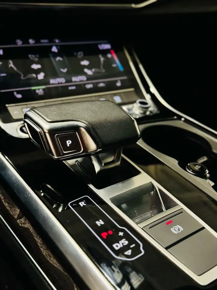 Audi Q7 fotografie Audi Q7