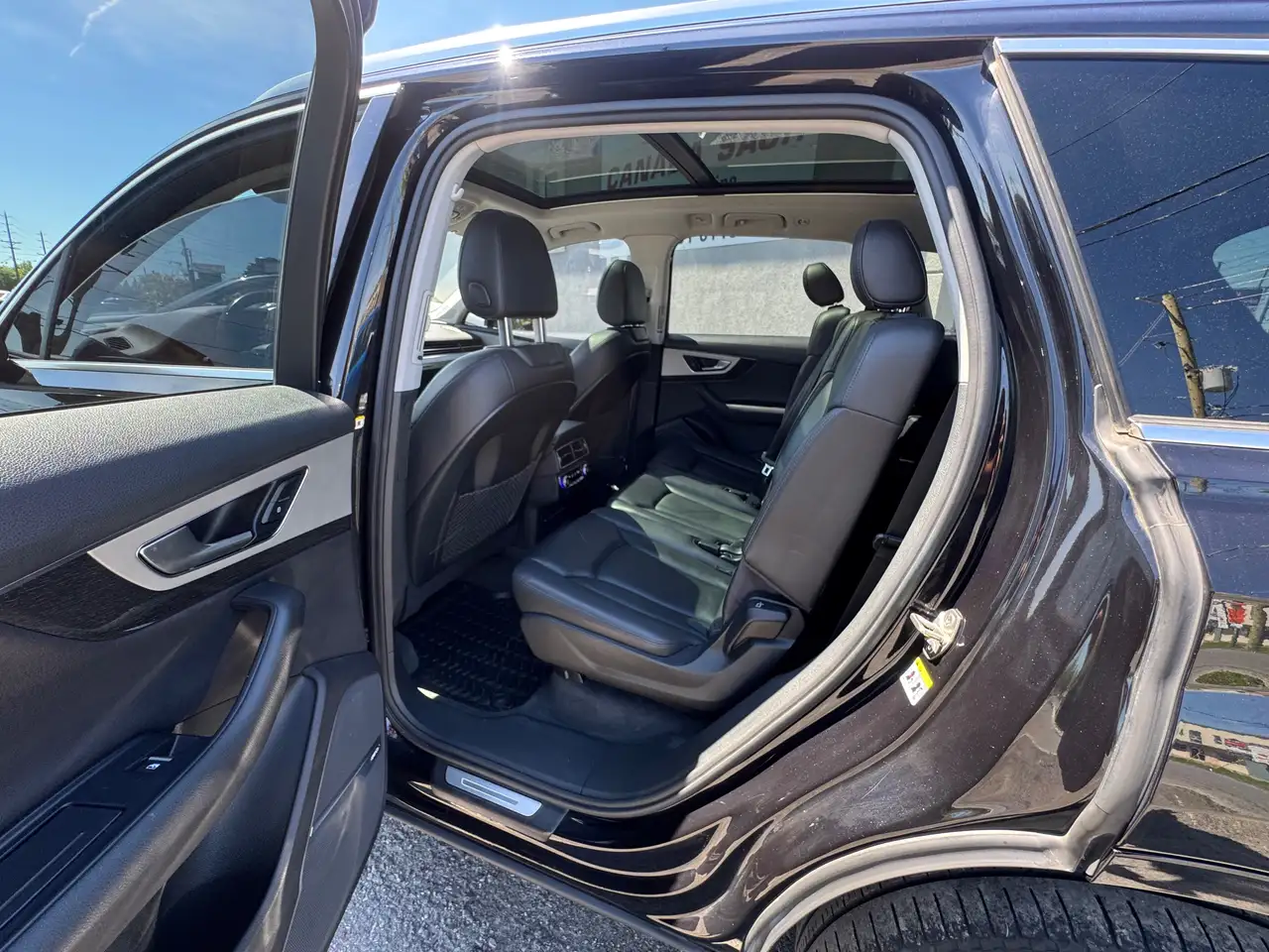 Audi Q7 снимка Audi Q7