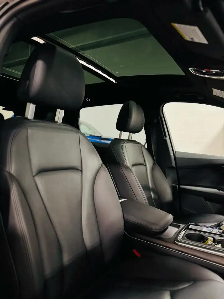 Audi Q7 fotografie Audi Q7