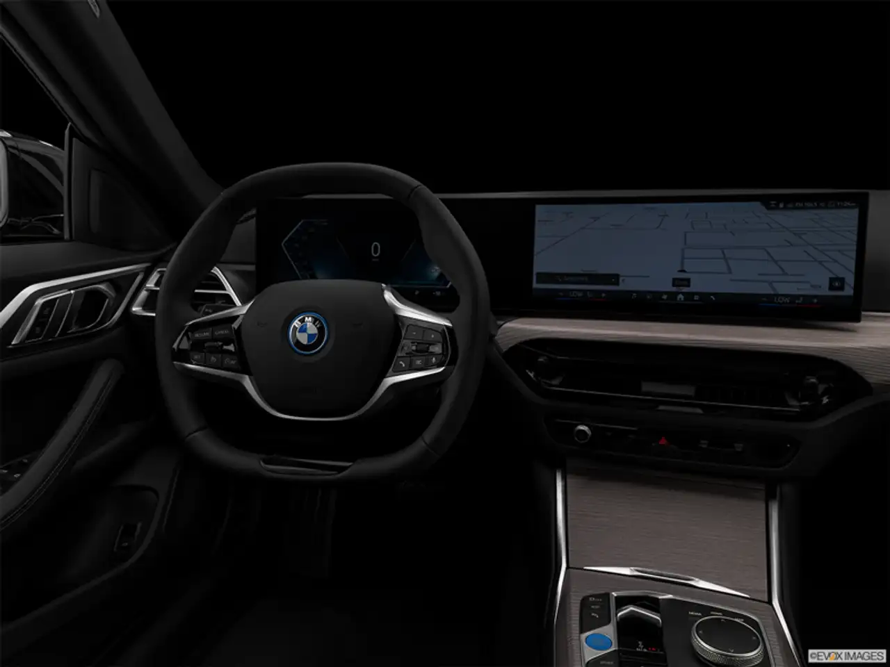 BMW i4 photo BMW i4