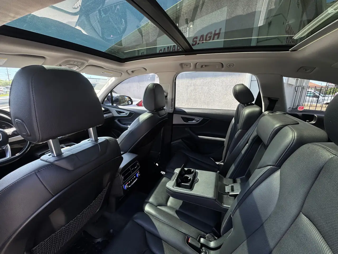 Audi Q7 снимка Audi Q7