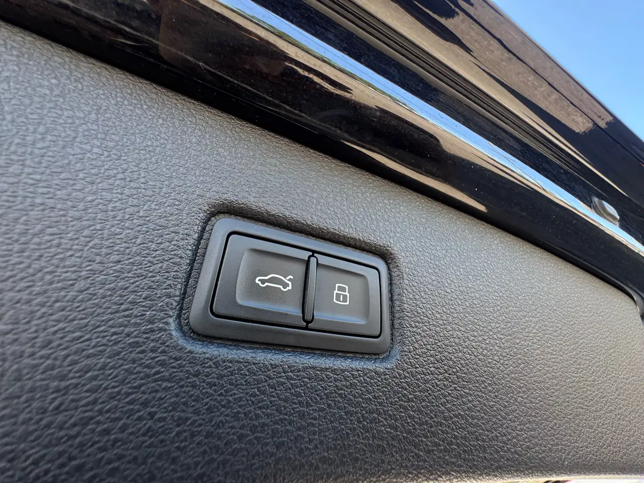 Audi Q7 снимка Audi Q7