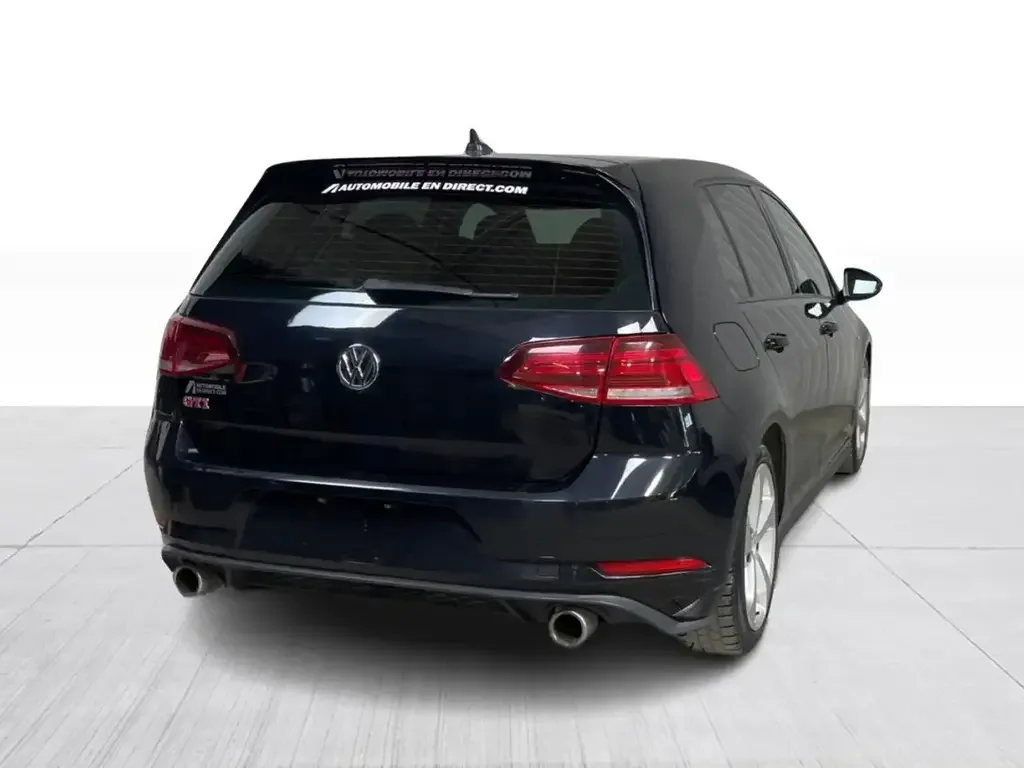 Volkswagen Golf GTI снимка Volkswagen Golf GTI