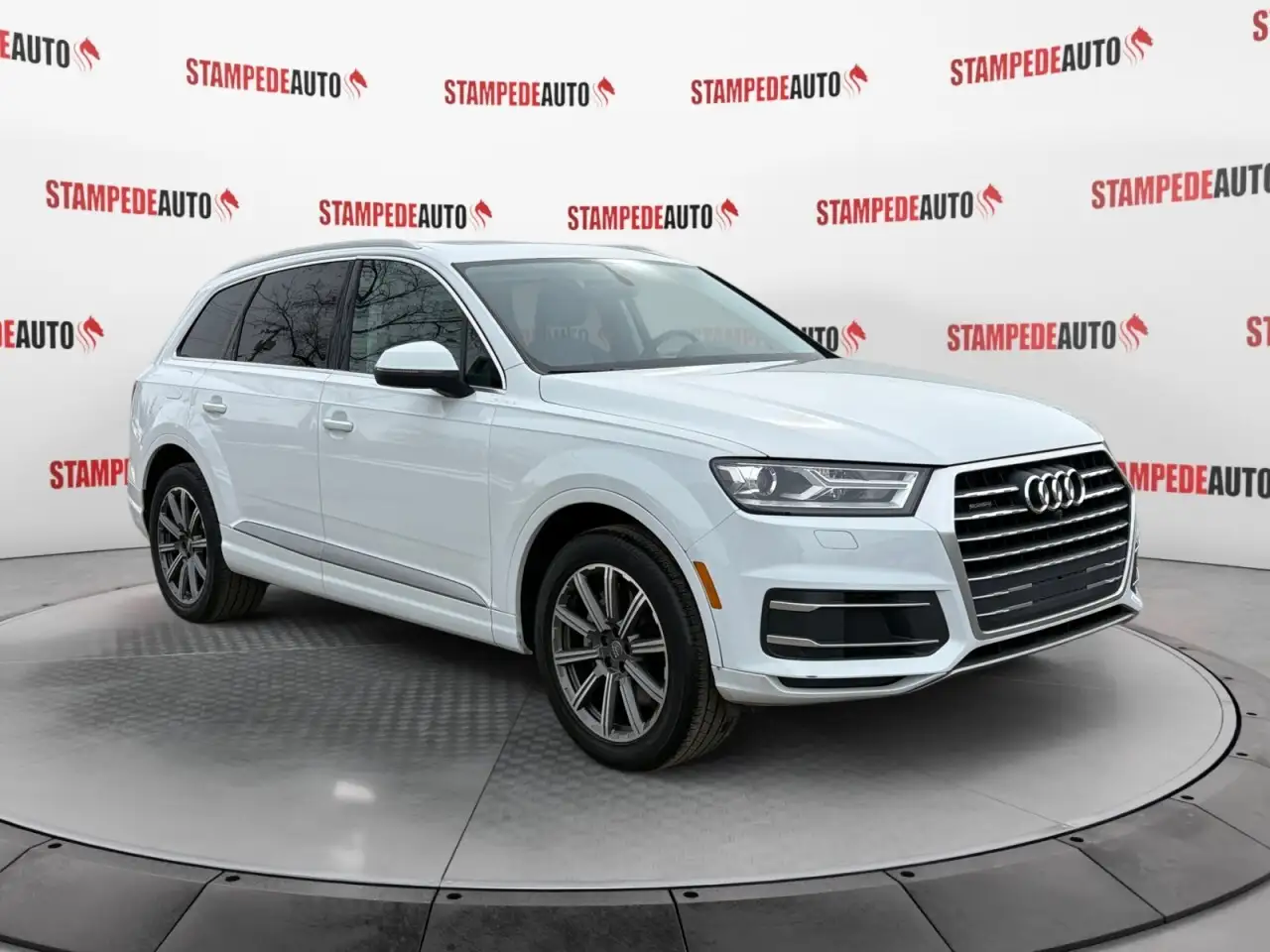 Audi Q7 снимка Audi Q7