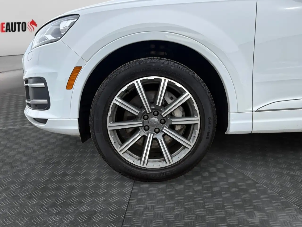 Audi Q7 снимка Audi Q7