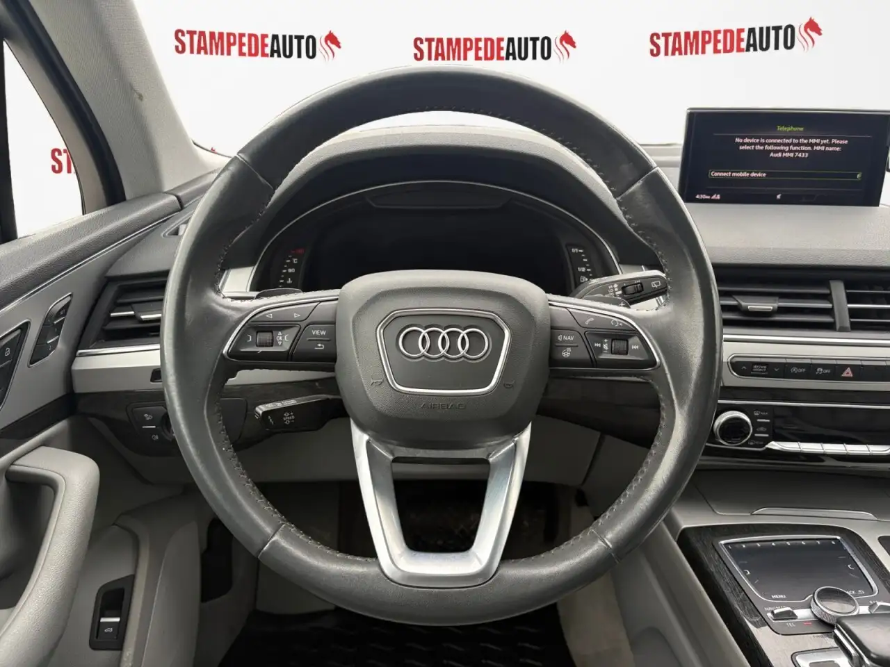 Audi Q7 снимка Audi Q7