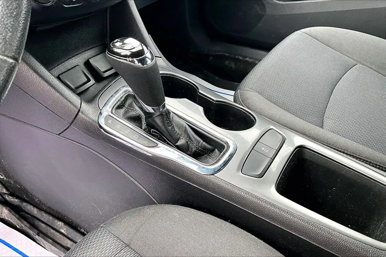 Chevrolet Cruze photo Chevrolet Cruze