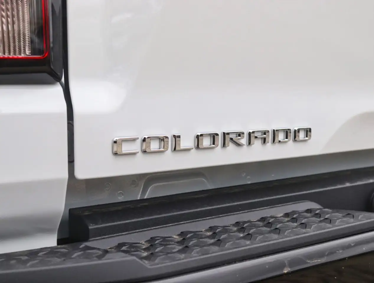 Chevrolet Colorado снимка Chevrolet Colorado