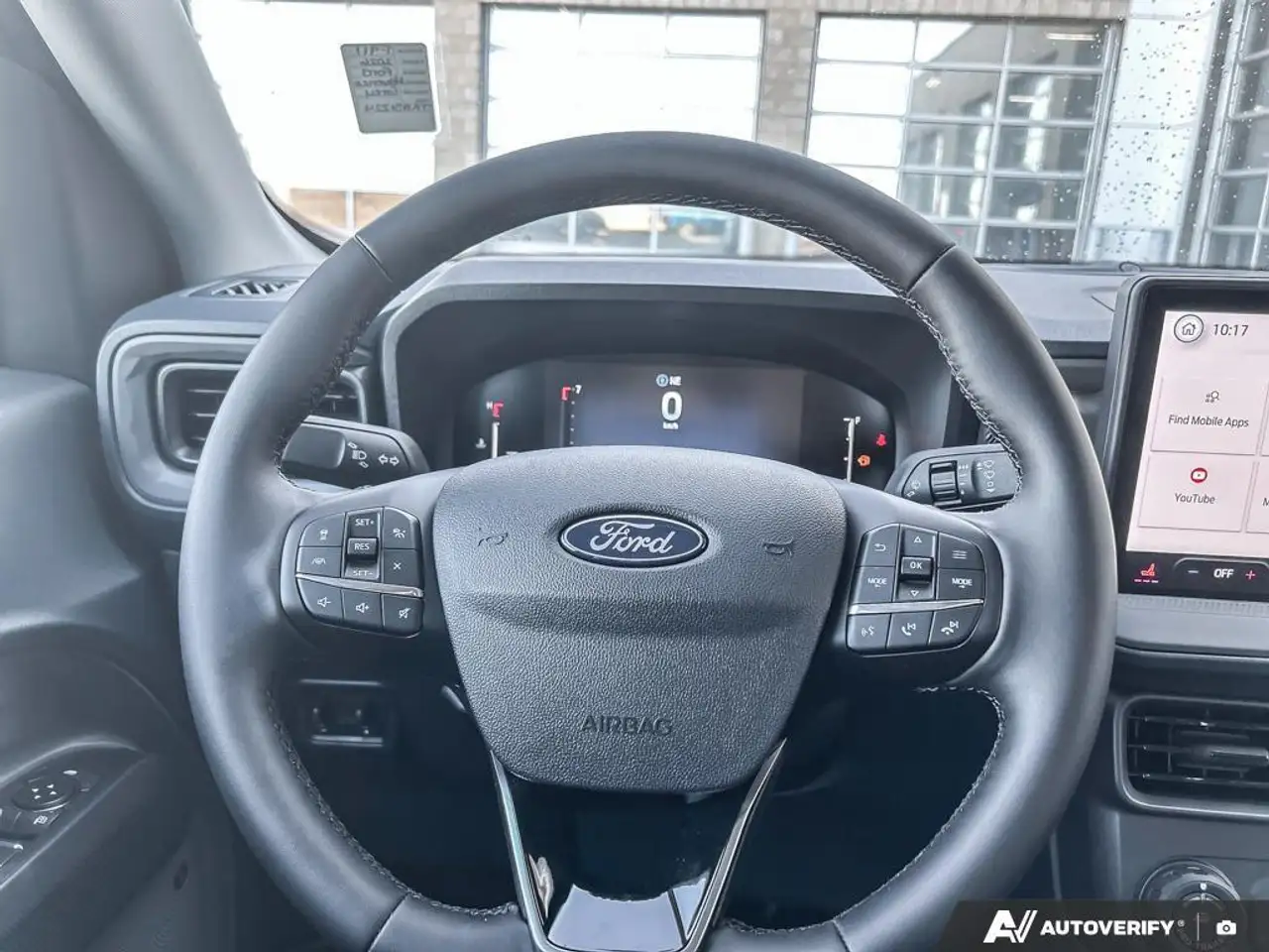 Ford Maverick снимка Ford Maverick