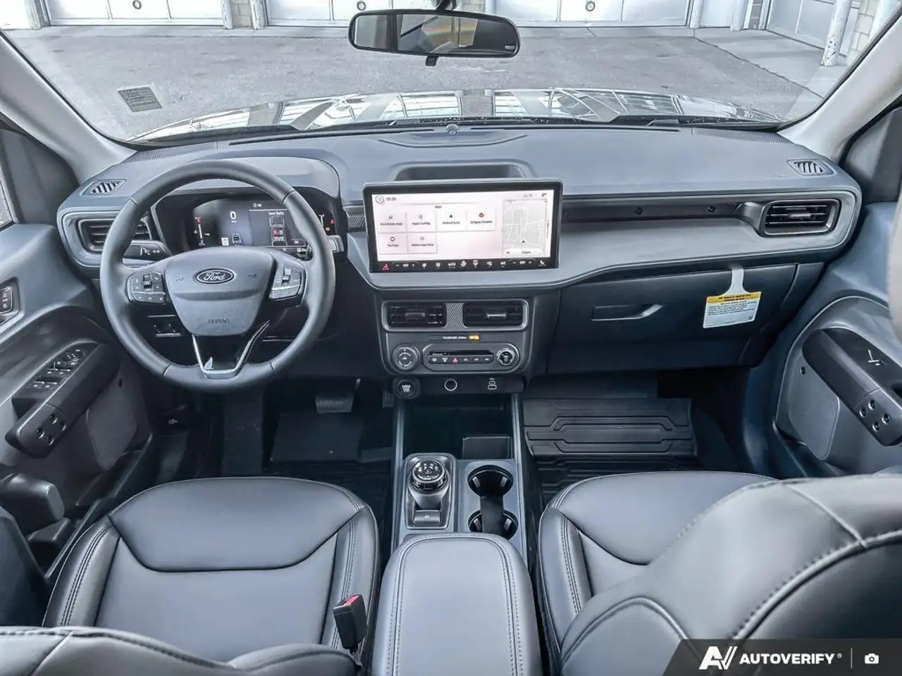Ford Maverick снимка Ford Maverick