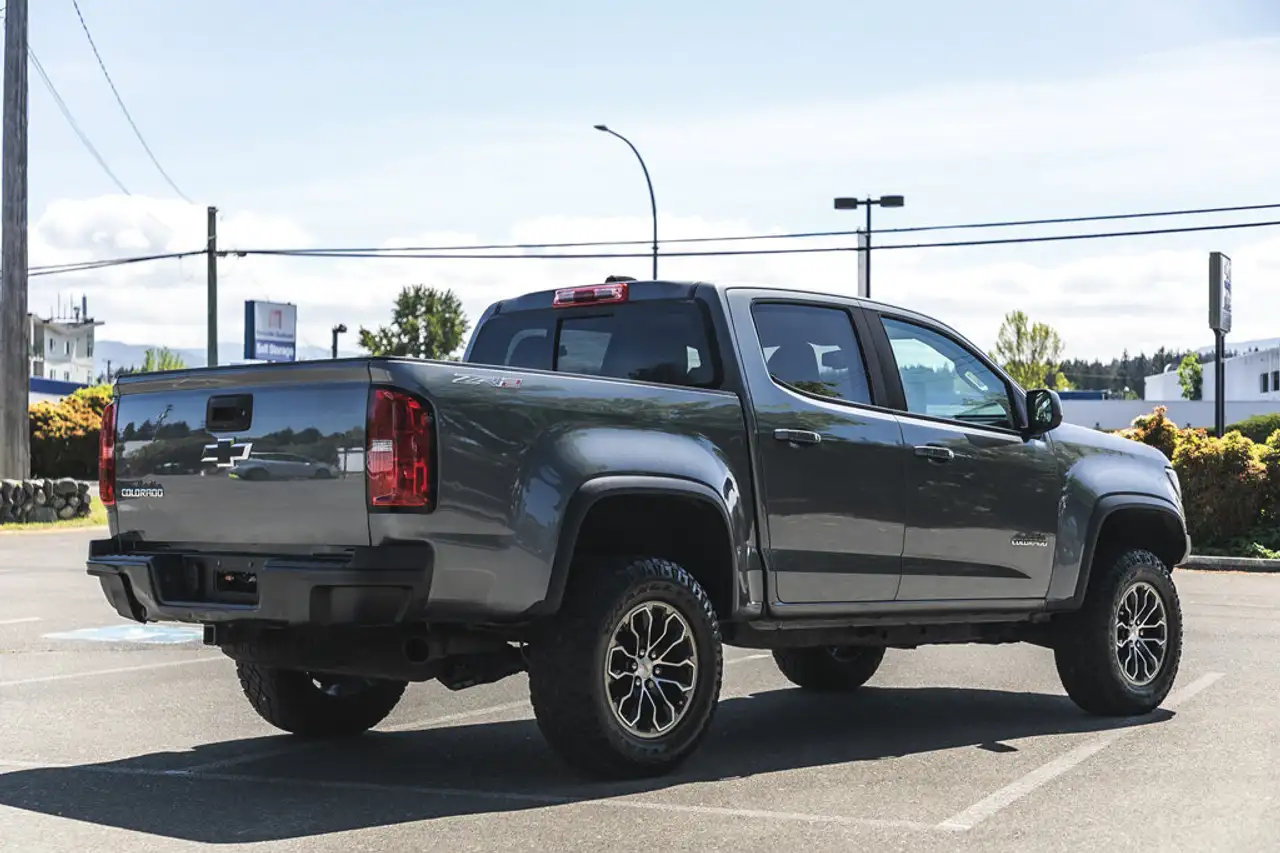 Chevrolet Colorado снимка Chevrolet Colorado
