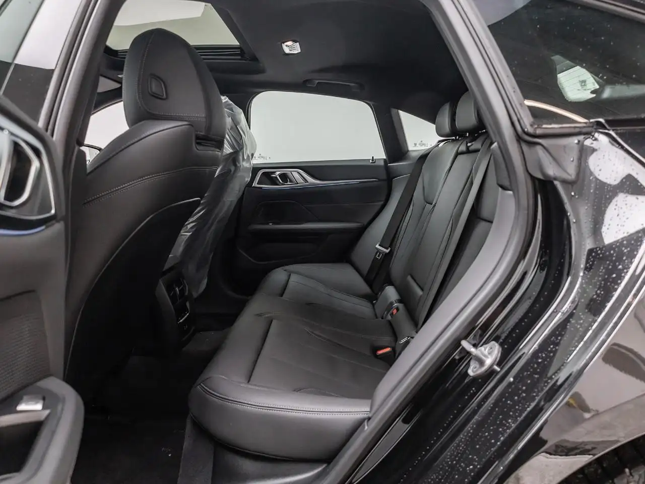 BMW i4 fotografie BMW i4