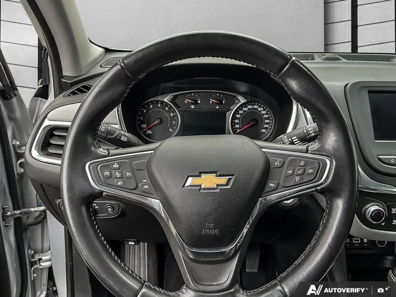 Chevrolet Equinox снимка Chevrolet Equinox