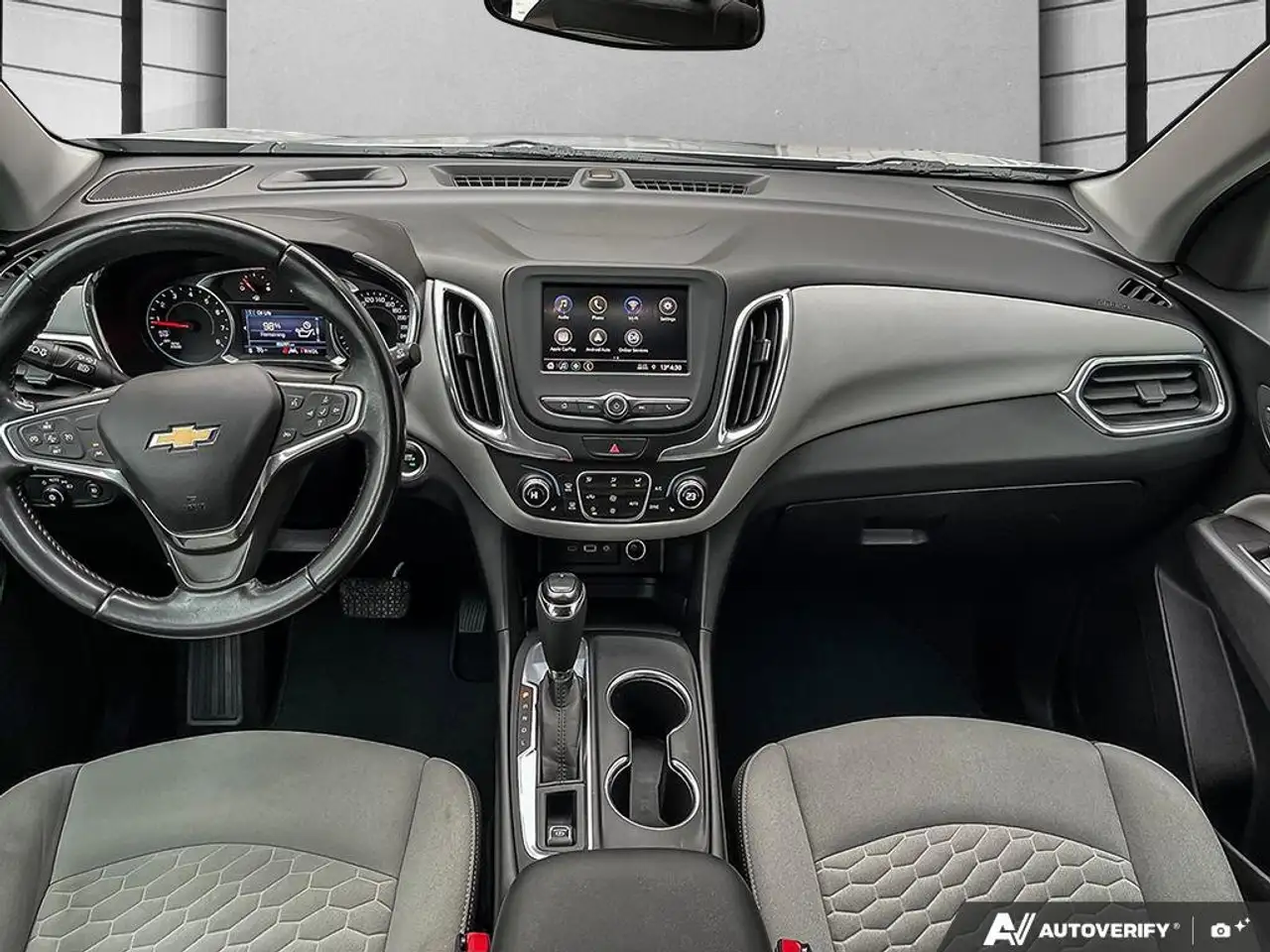Chevrolet Equinox снимка Chevrolet Equinox