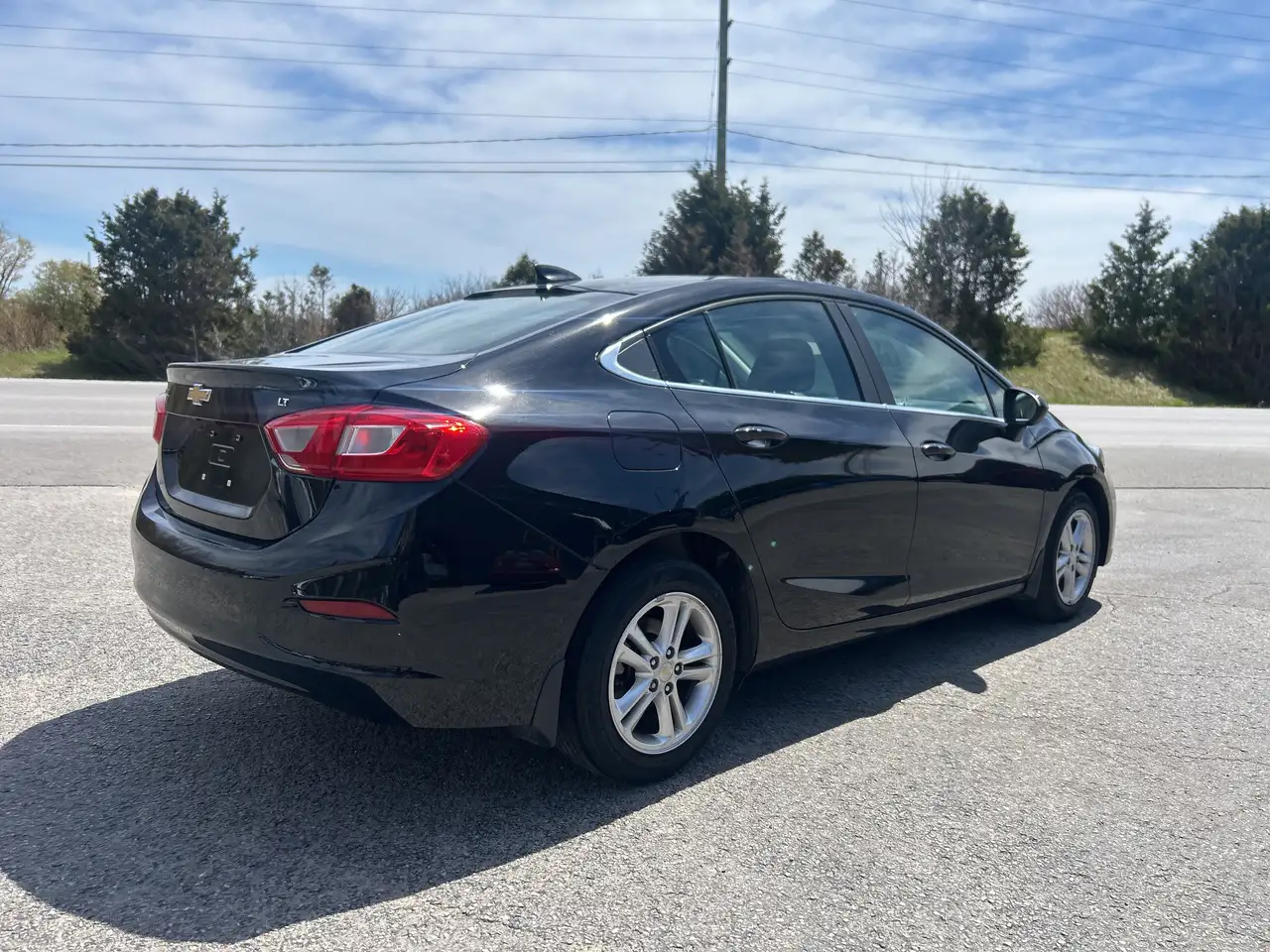 Chevrolet Cruze photo Chevrolet Cruze