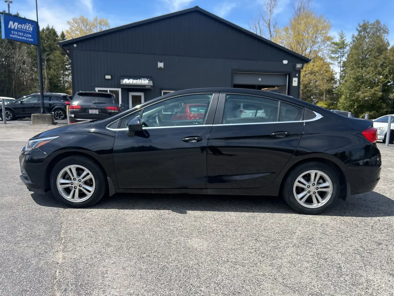 Chevrolet Cruze photo Chevrolet Cruze