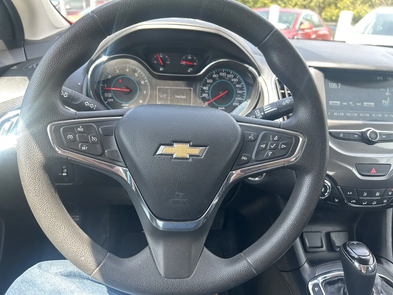 Chevrolet Cruze photo Chevrolet Cruze