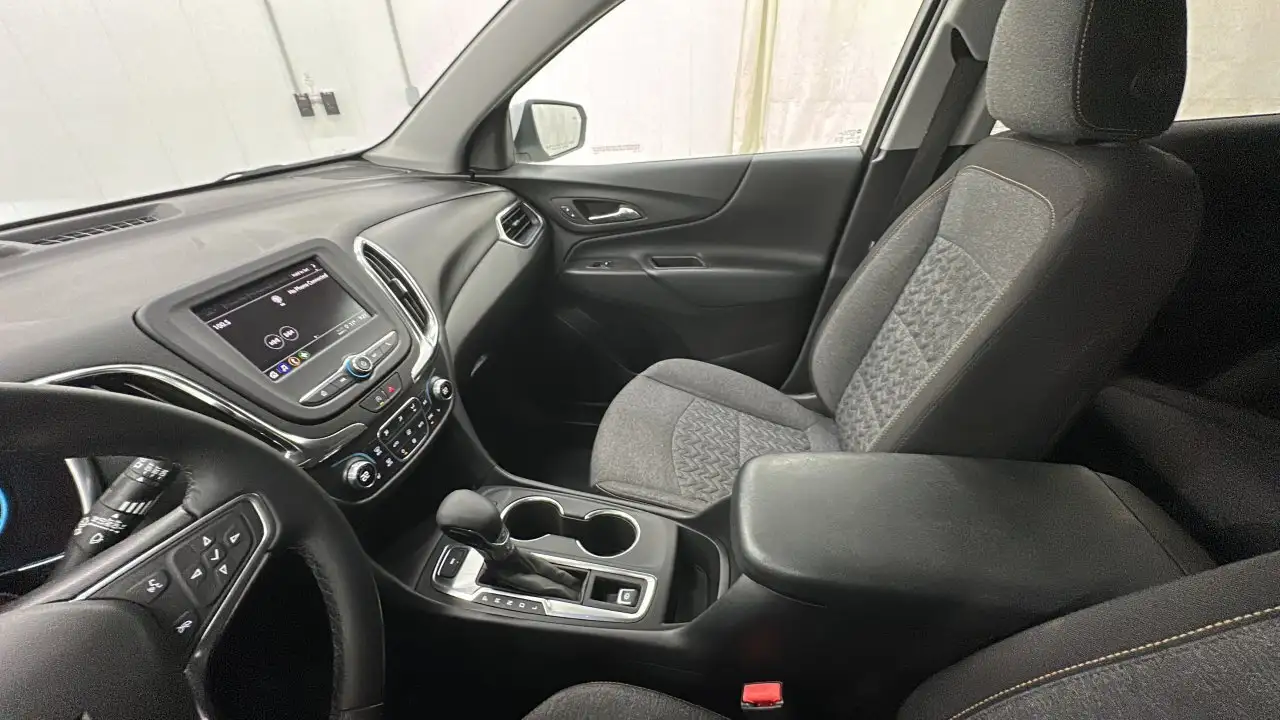 Chevrolet Equinox снимка Chevrolet Equinox