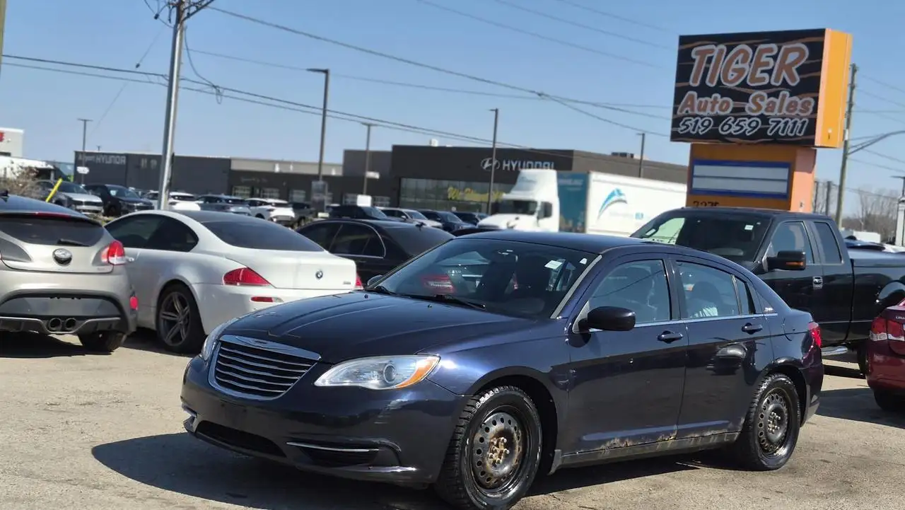2012 Chrysler 200