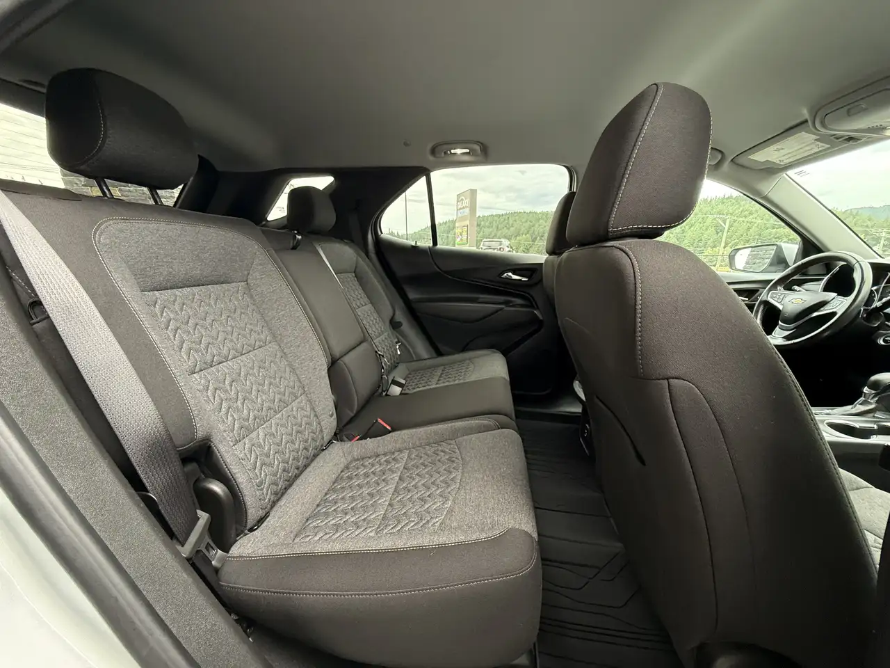 Chevrolet Equinox снимка Chevrolet Equinox