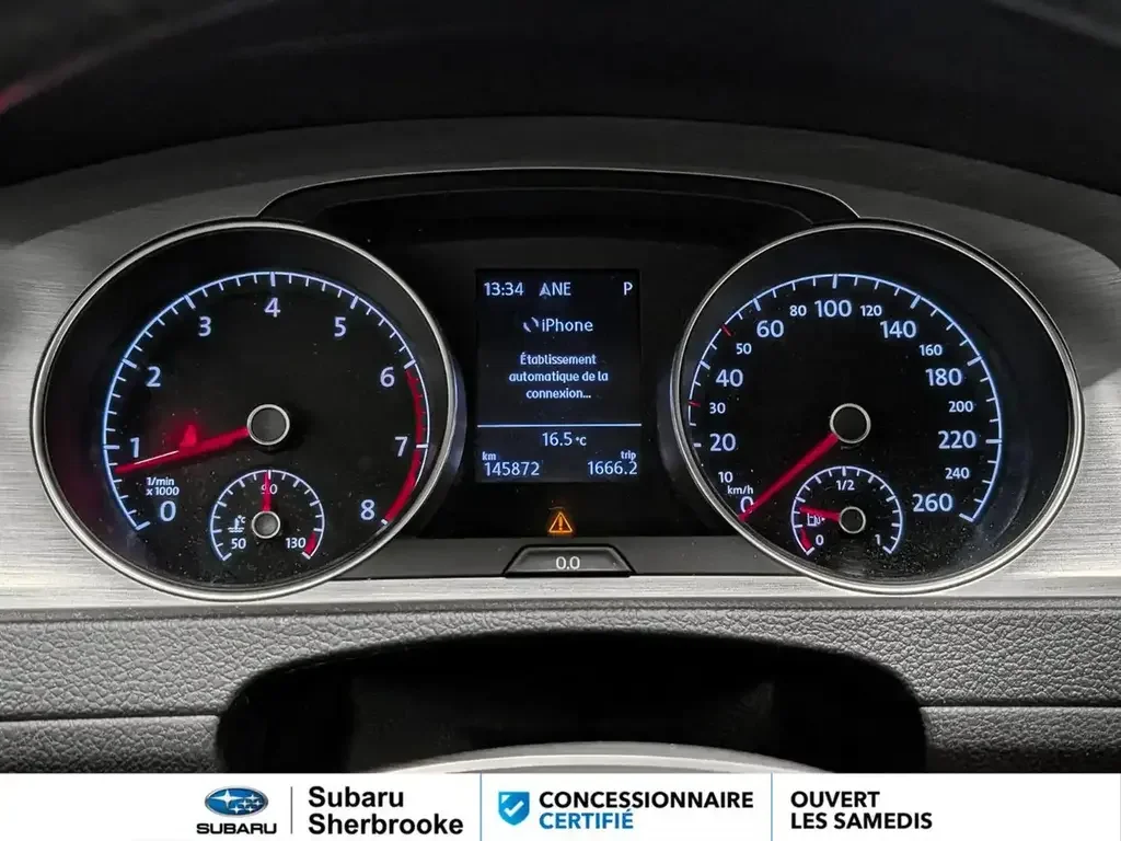 Volkswagen Golf photo Volkswagen Golf