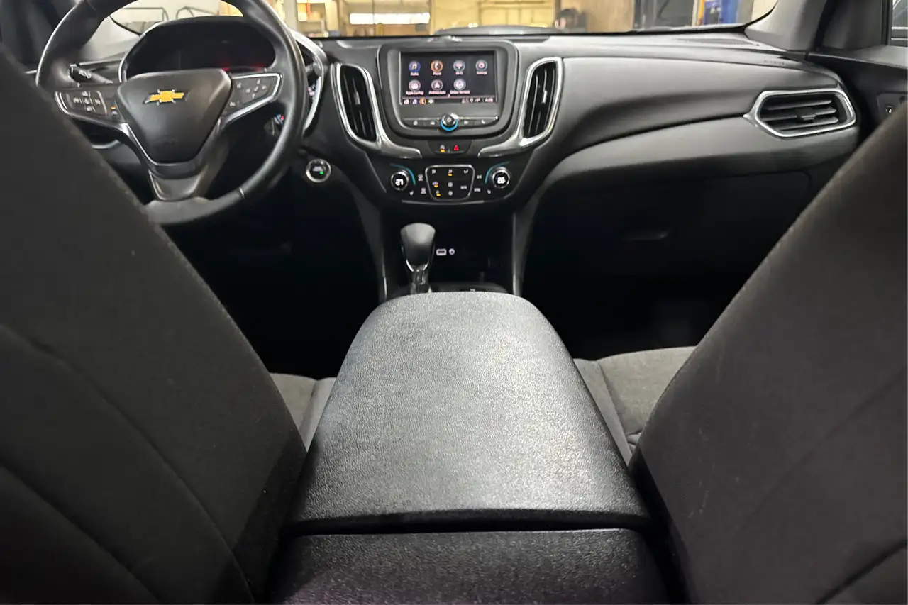 Chevrolet Equinox снимка Chevrolet Equinox