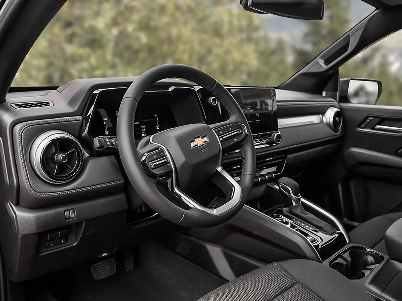 Chevrolet Colorado снимка Chevrolet Colorado