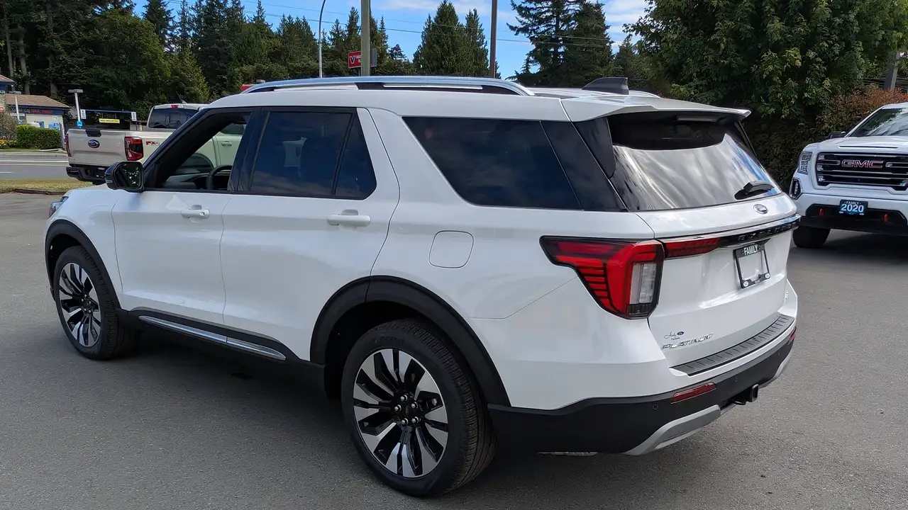 Ford Explorer photo Ford Explorer