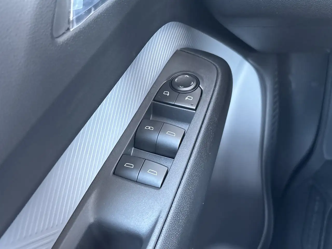 Chevrolet Bolt fotografie Chevrolet Bolt