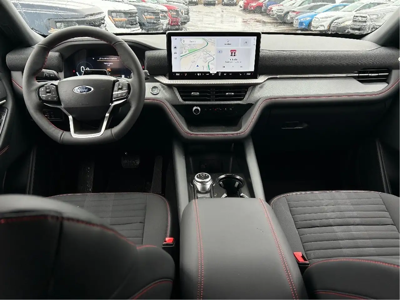 Ford Explorer photo Ford Explorer
