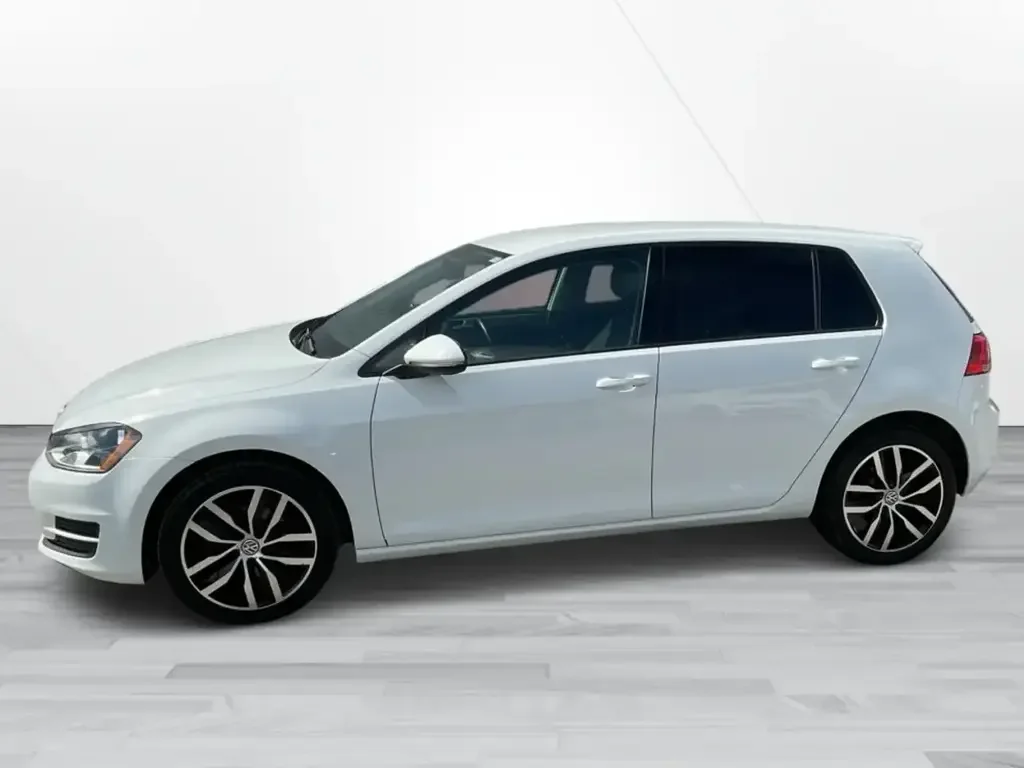 Volkswagen Golf photo Volkswagen Golf