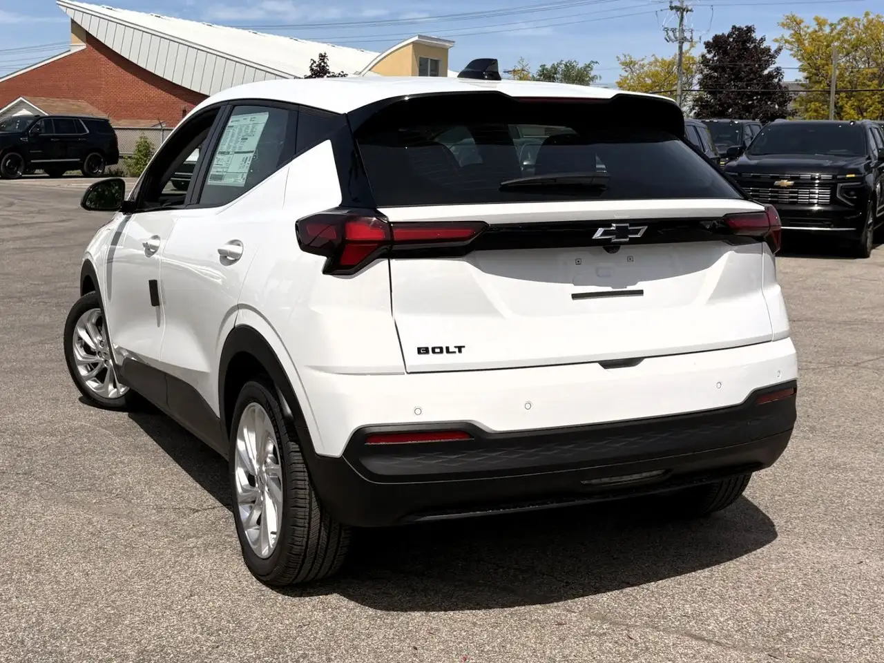 Chevrolet Bolt photo Chevrolet Bolt