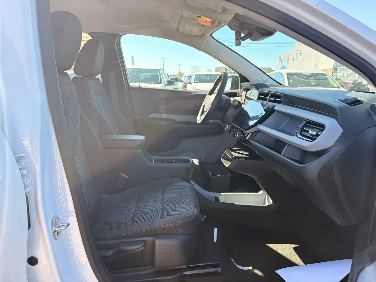 Chevrolet Bolt photo Chevrolet Bolt