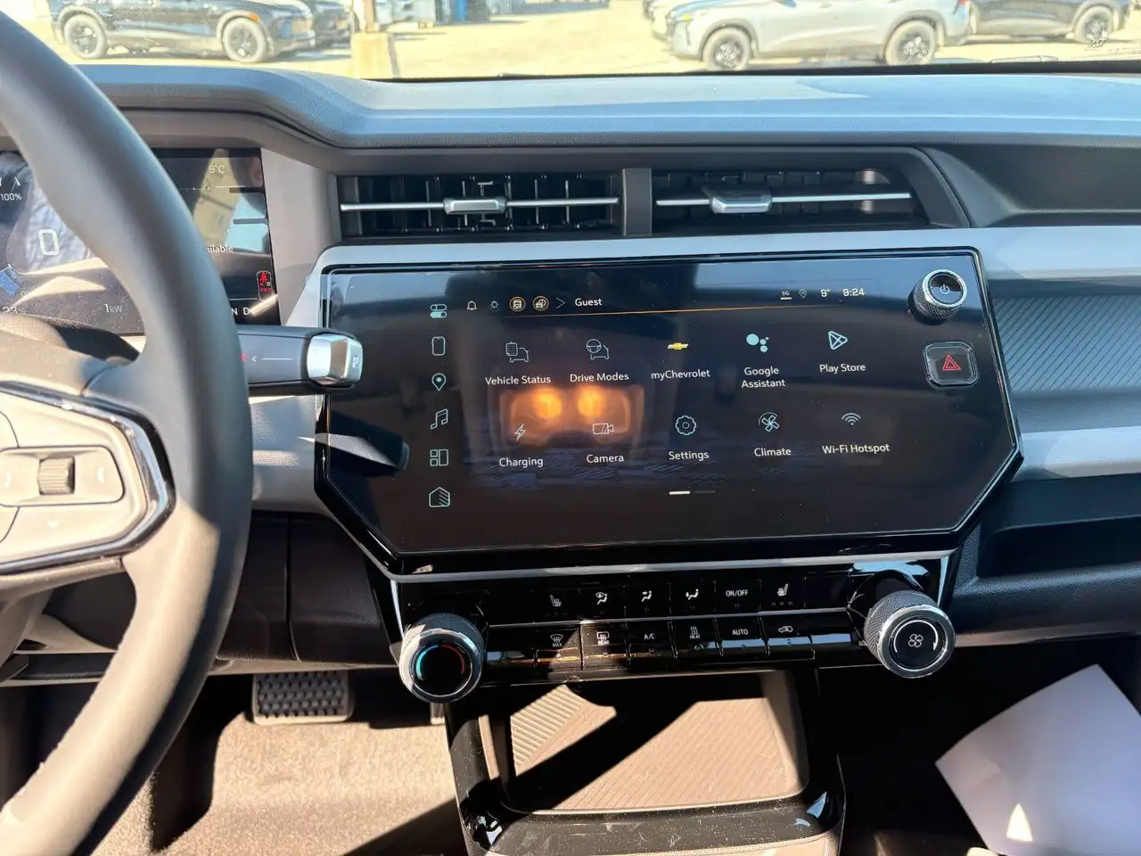 Chevrolet Bolt photo Chevrolet Bolt