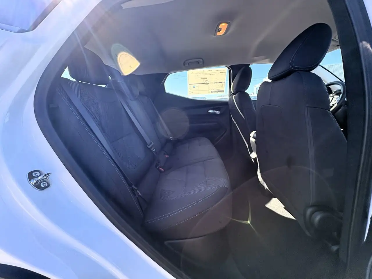 Chevrolet Bolt photo Chevrolet Bolt