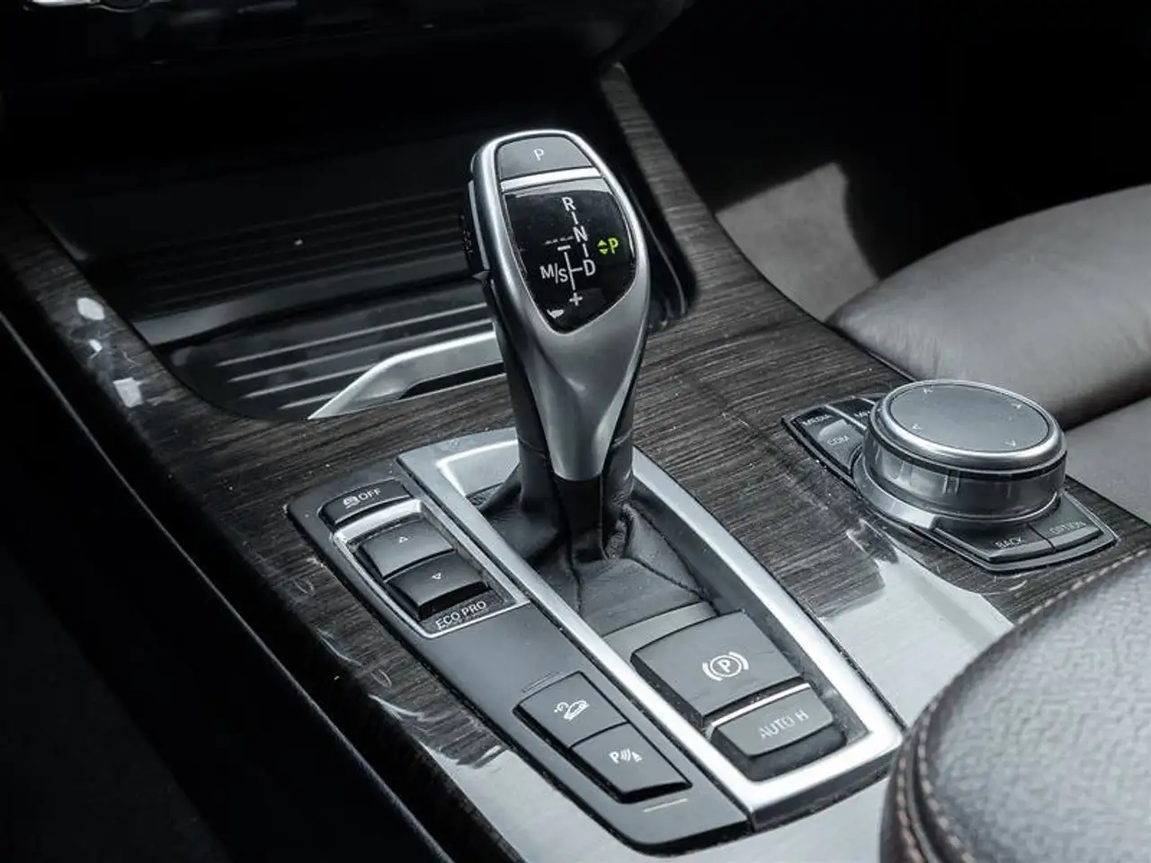 BMW X4 photo BMW X4