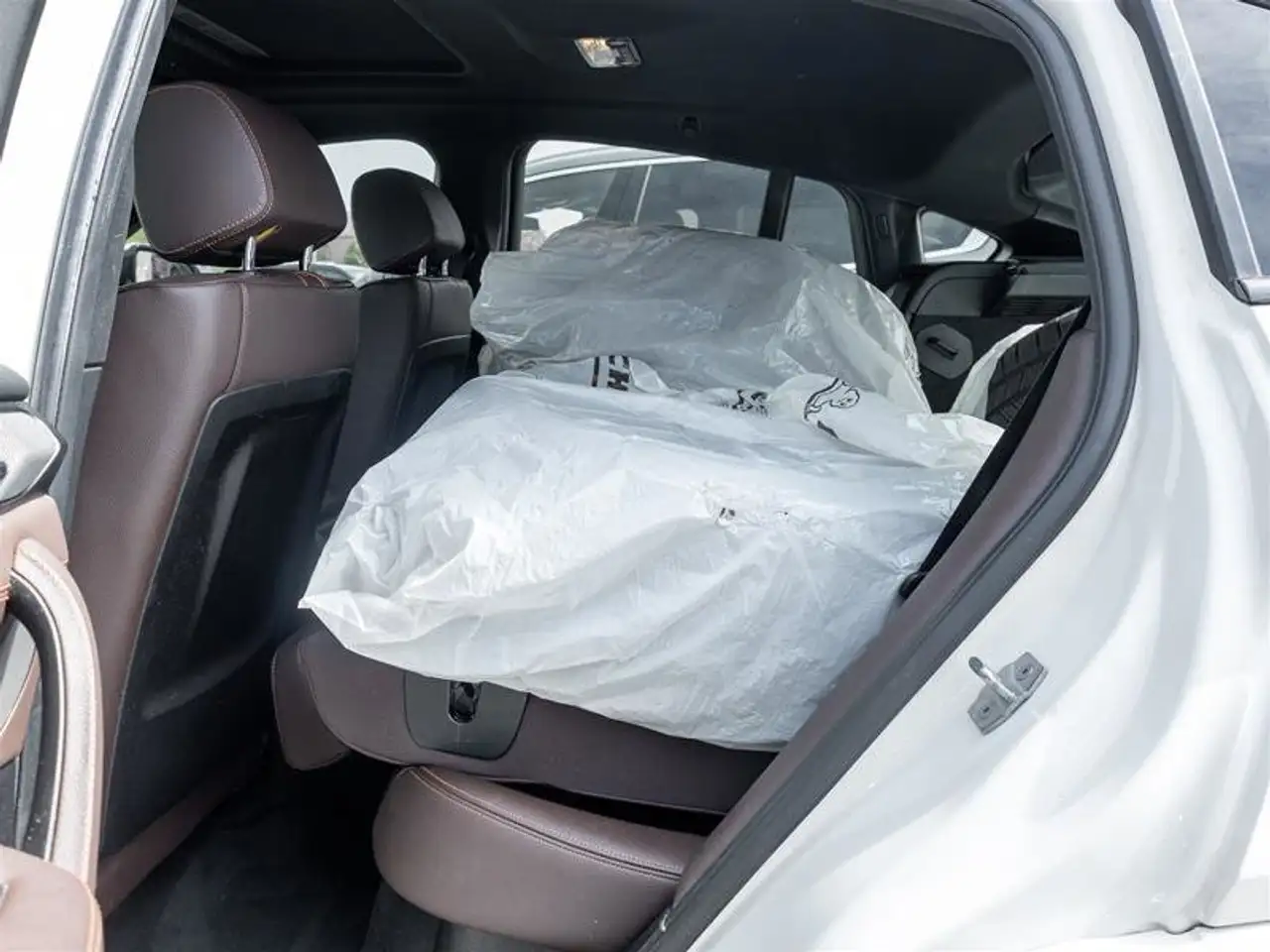 BMW X4 photo BMW X4