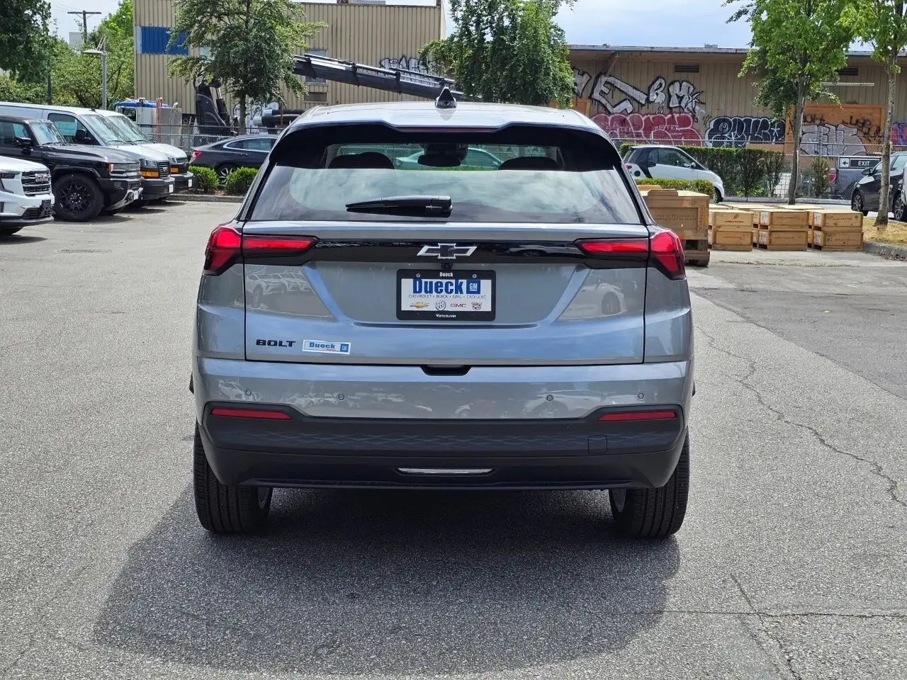 Chevrolet Bolt снимка Chevrolet Bolt