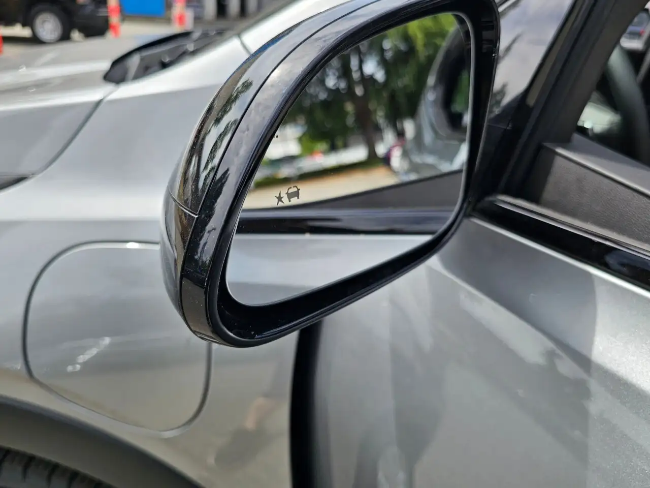 Chevrolet Bolt снимка Chevrolet Bolt