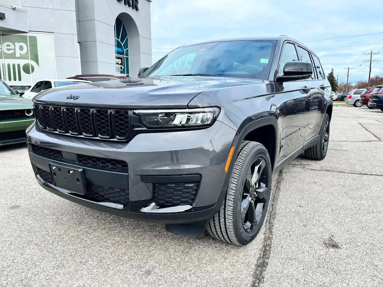 Jeep Grand Cherokee снимка Jeep Grand Cherokee