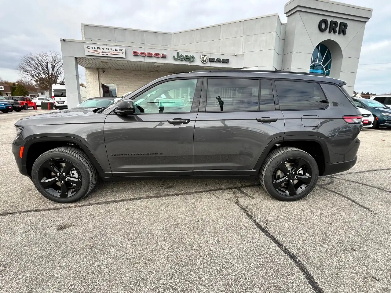 Jeep Grand Cherokee снимка Jeep Grand Cherokee
