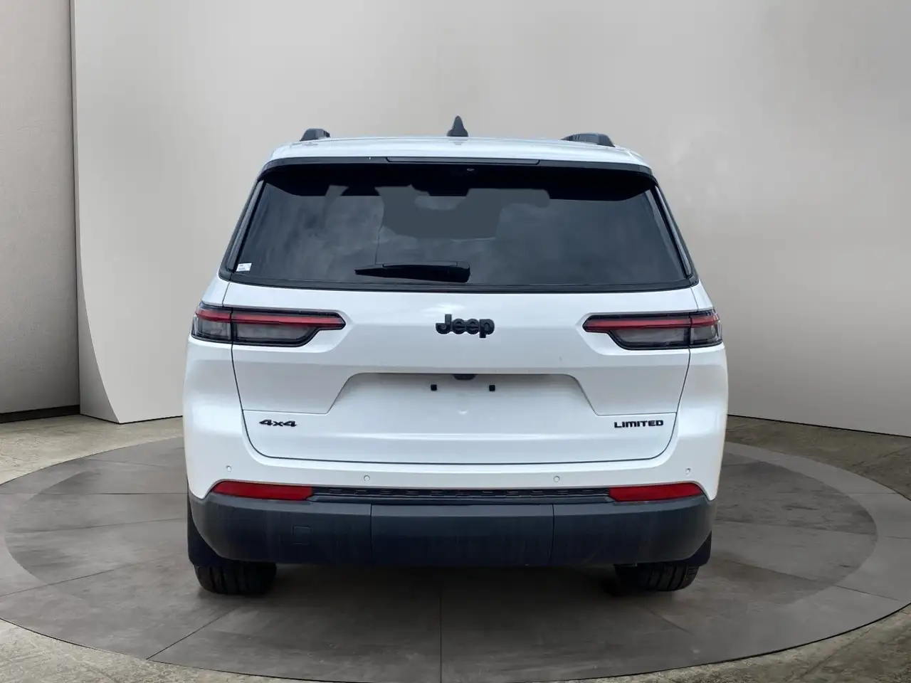 Jeep Grand Cherokee photo Jeep Grand Cherokee
