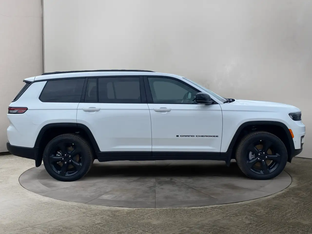 Jeep Grand Cherokee photo Jeep Grand Cherokee