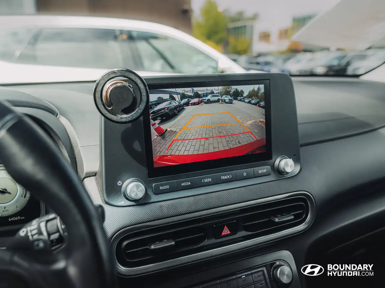 Hyundai KONA снимка Hyundai KONA