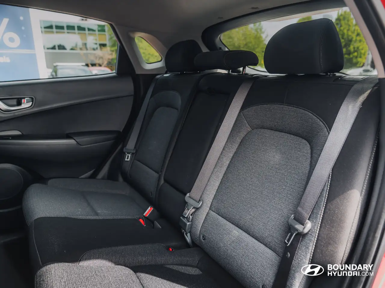 Hyundai KONA снимка Hyundai KONA